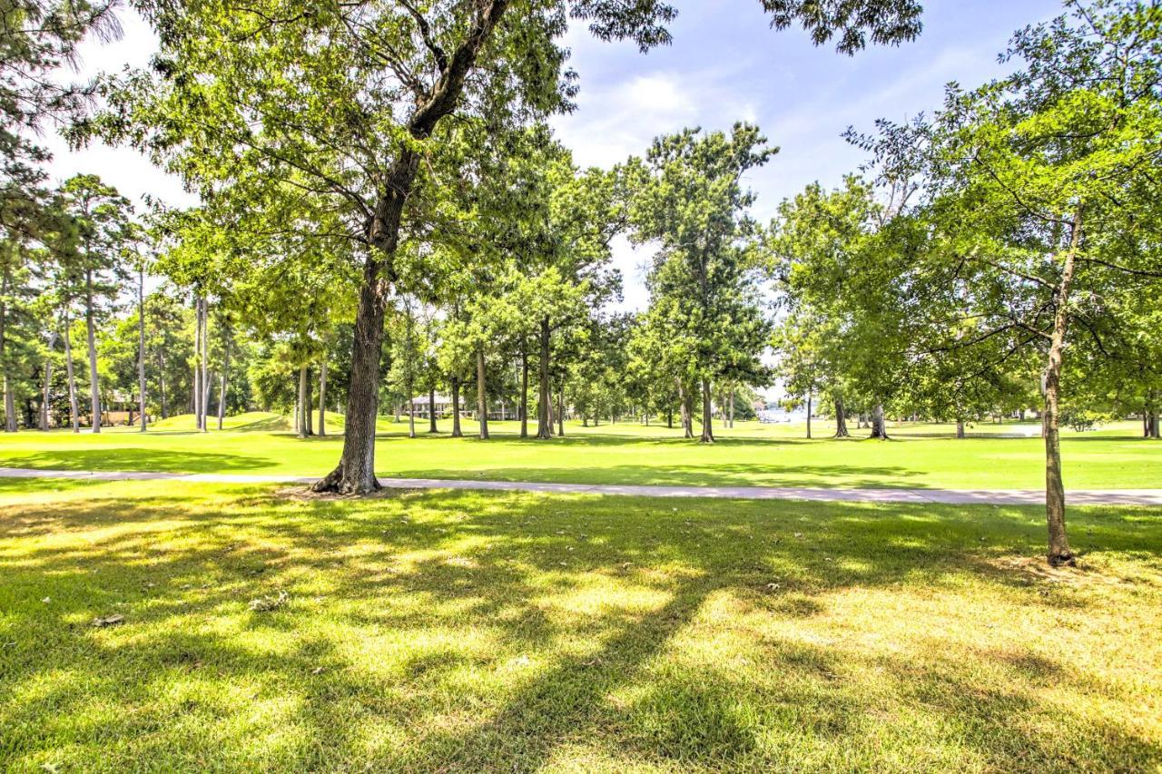 Walden Golf Course Condo Near Lake Conroe! มอนต์โกเมอรี ภายนอก รูปภาพ