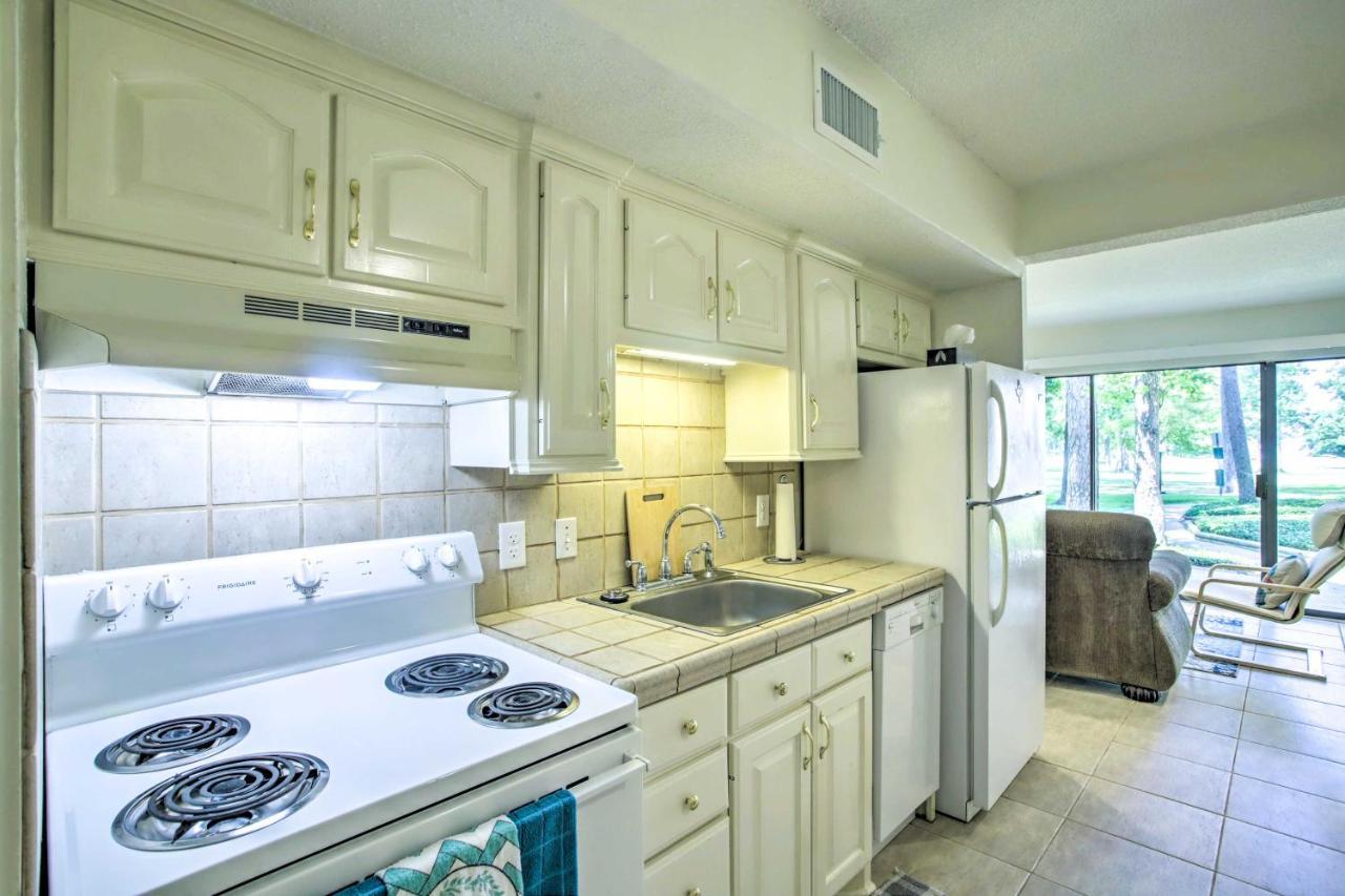 Walden Golf Course Condo Near Lake Conroe! มอนต์โกเมอรี ภายนอก รูปภาพ